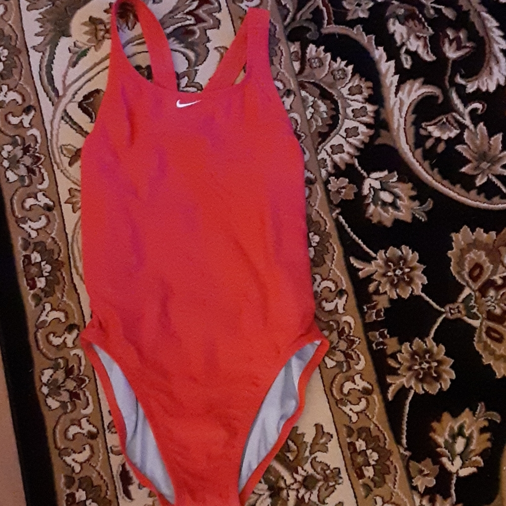 Nike red one piece fastback fully lined swimsuit Embroidered logo size 10 EUC…